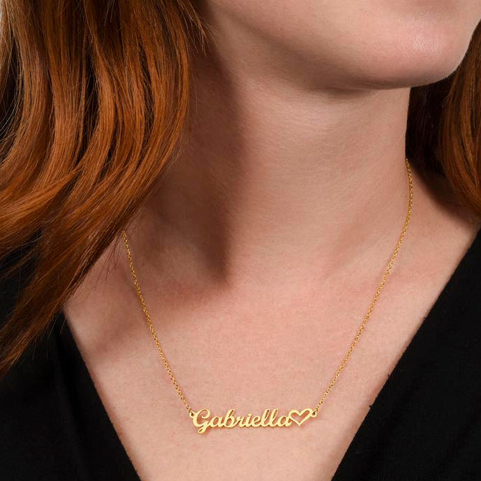 Luxury Personalized Heart Name Necklace — The Gift She’ll Never Want to Take Off